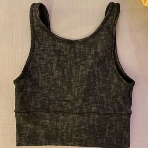 Power pivot tank (wear two ways!) EUC